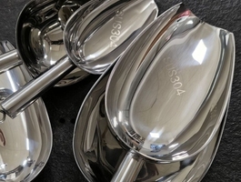 Grain scoops %2816%29